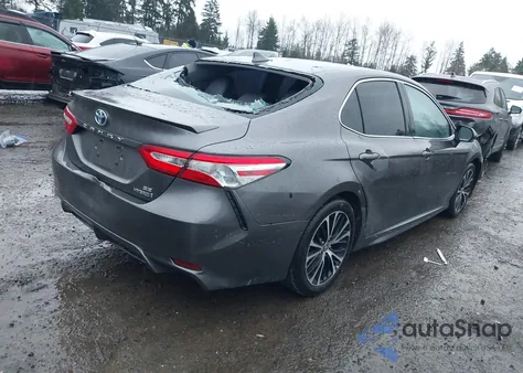 2020 Toyota Camry Hybrid Se z USA, uszkodzony, nr VIN 4T1J31AK5LU017287